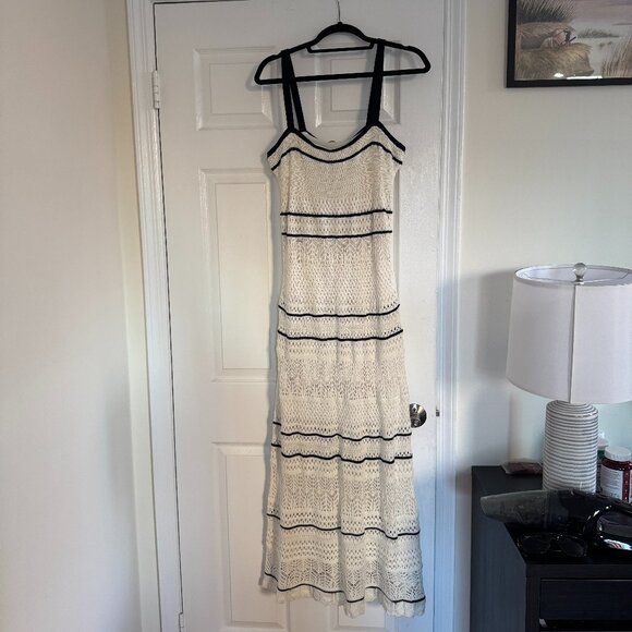Abercrombie Crochet-Style Maxi Dress - Cream & Black Size - Picture 3 of 5